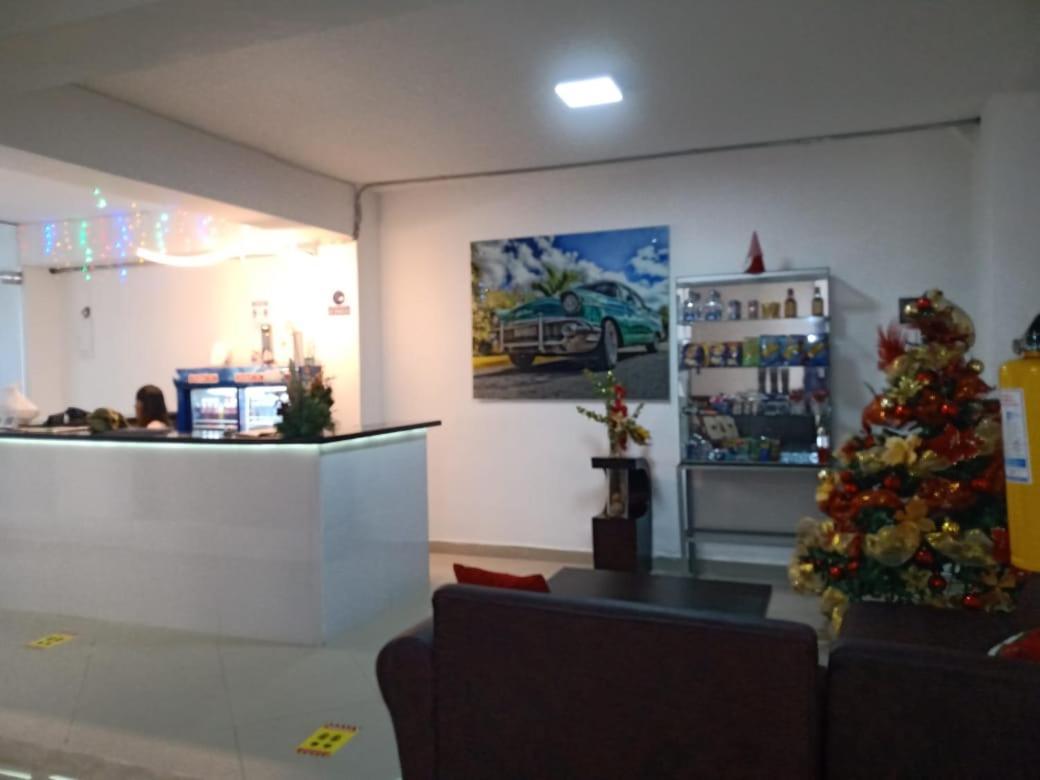 Hotel Brisas 메딜린 외부 사진