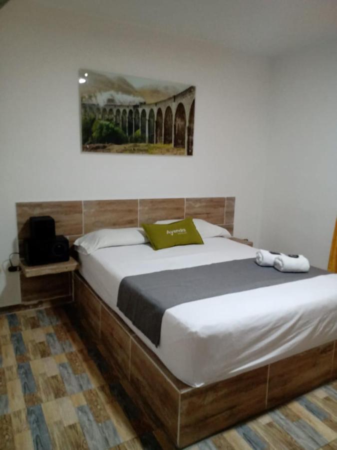 Hotel Brisas 메딜린 외부 사진