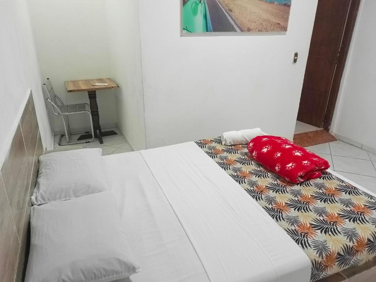 Hotel Brisas 메딜린 외부 사진